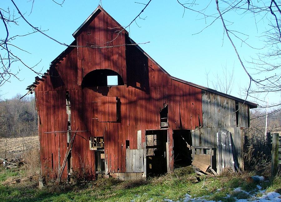 Lonely Barn Photograph by Nelson Skinner - Fine Art America