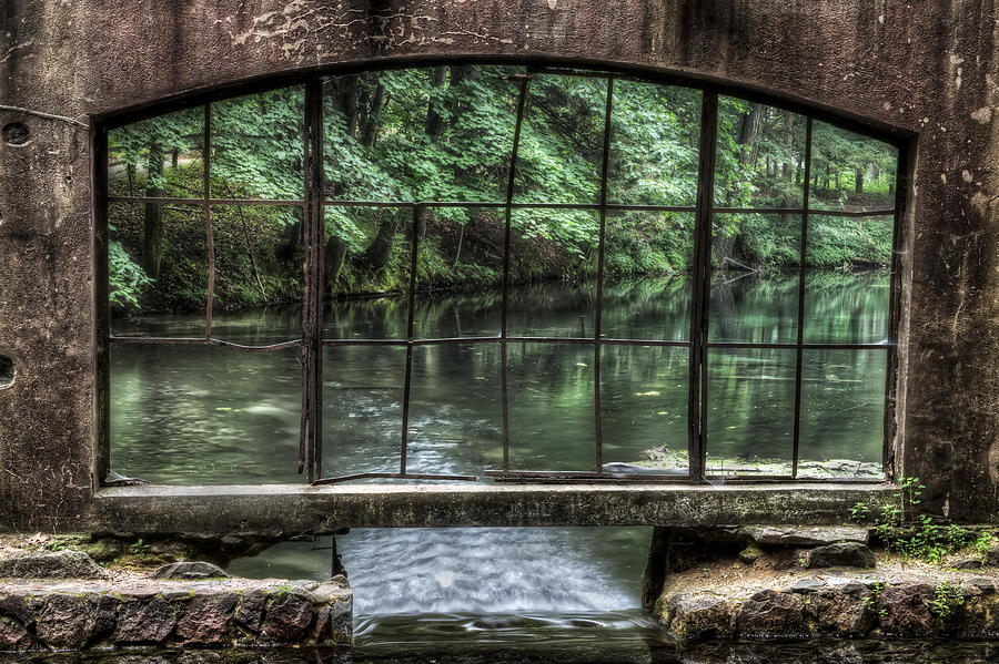 Looking Out - Paradise Springs Spring House Window Photograph by Jennifer Rondinelli Reilly - Fine Art Photography