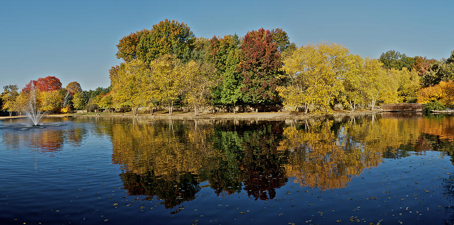 Loose Park Reflections - Autumn Photograph by Devin Botkins
