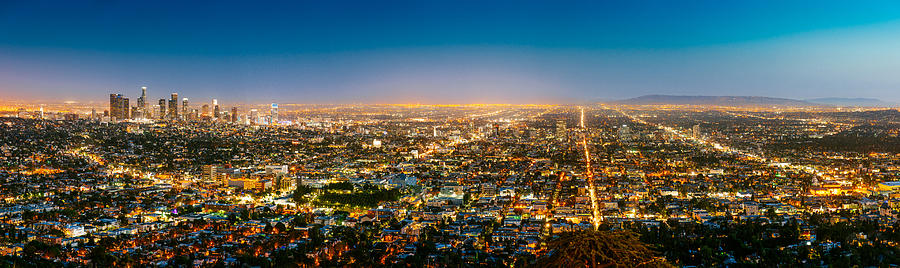 Los Angeles Skyline Panorama at Dusk Photograph by Ferrantraite