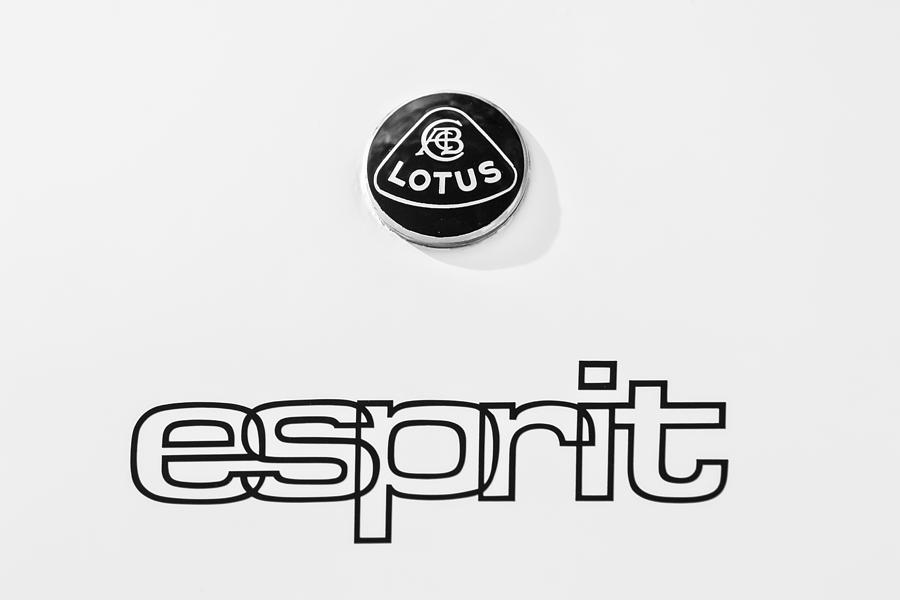 Lotus Esprit Emblem -0395bw Photograph by Jill Reger