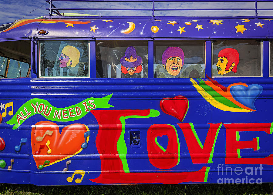 Love Bus Photograph by Janice Pariza