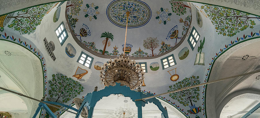 Low Angle View Of Ceiling Of Abuhav Photograph by Panoramic Images