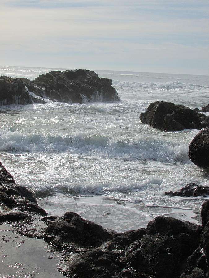 Low Tide on the Yachats Rocks Photograph by Amanda Roberts - Fine Art ...