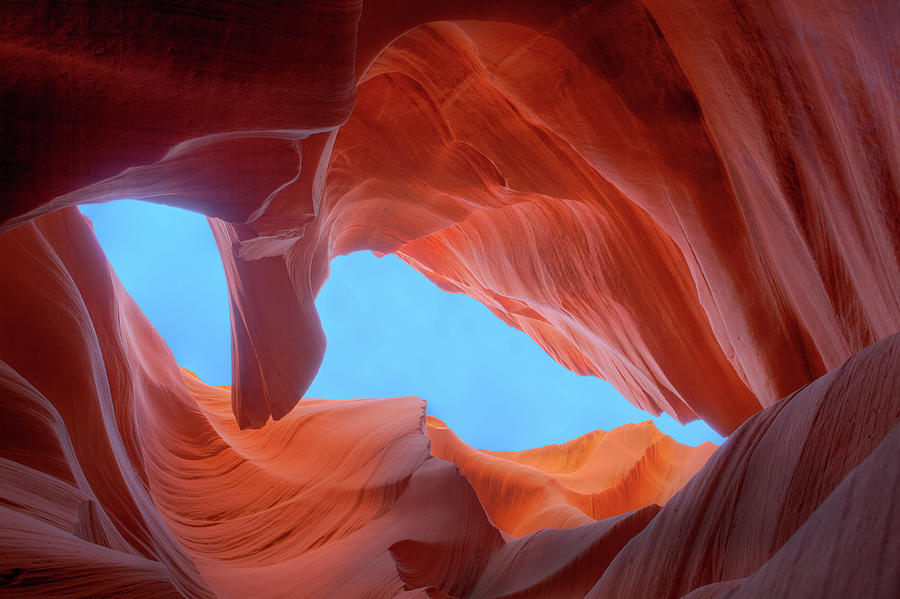 Lower Antelope Canyon by Focus on nature