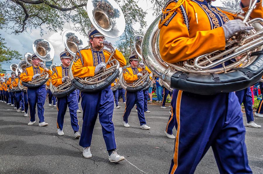 Louisiana State University Photograph - LSU Tigers Band by Steve Harrington