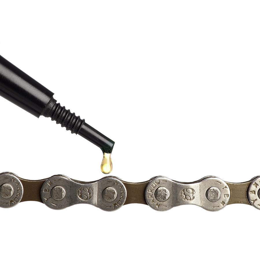 Lubricant Oil And Bicycle Chain Photograph by Science Photo Library