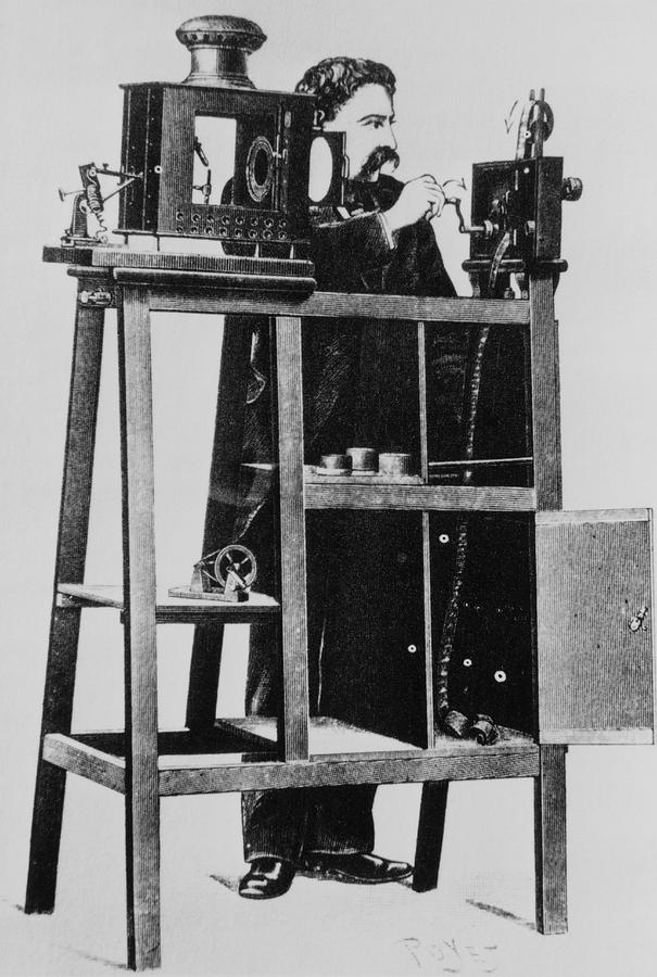 Lumiere Photograph - Lumiere Cinema Projector In Action In 1895 by Science Photo Library