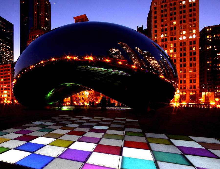 Chicago Photograph - Luminous Bean by Sue Conwell