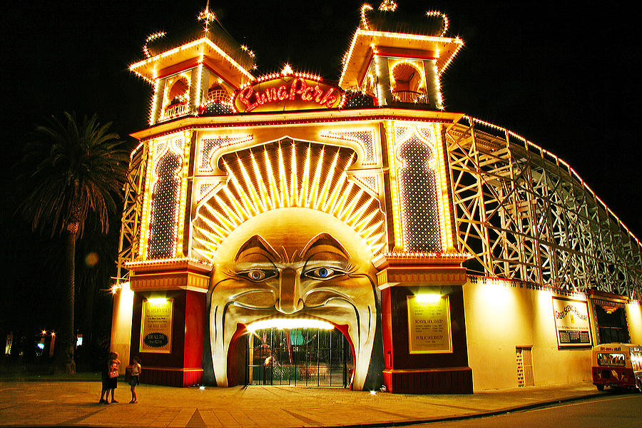 How Much Is It To Go To Luna Park Melbourne