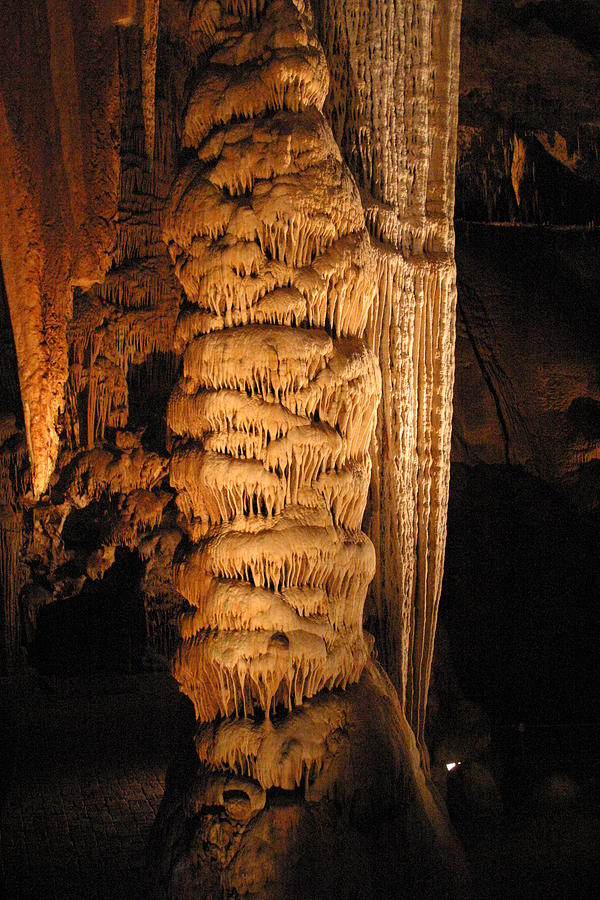 Luray Photograph - Luray Caverns - 1212122 by DC Photographer