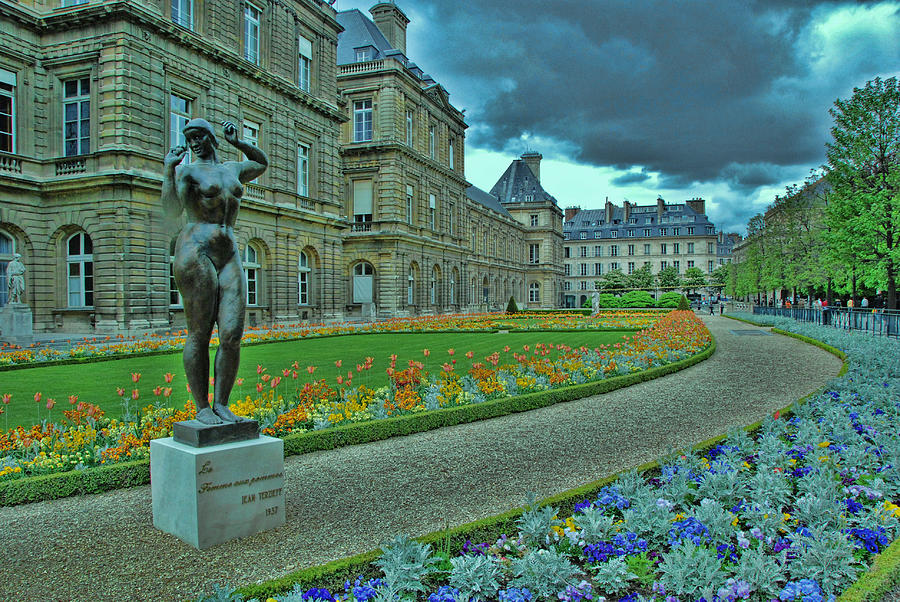 Luxembourg Gardens Photograph by Allen Beatty
