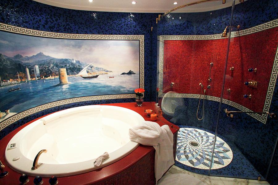 Luxury Bathroom Photograph by Andy Crump/science Photo Library