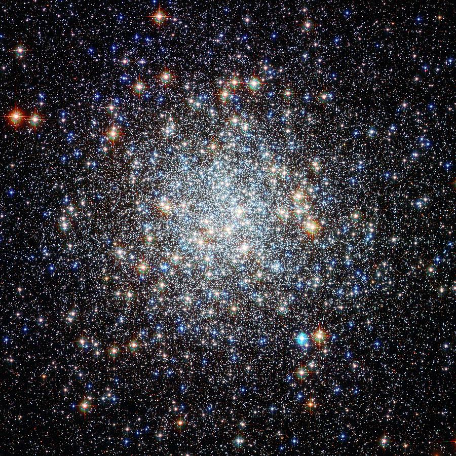 M9 Globular Cluster Photograph by Nasa/esa/stsci/science Photo Library ...