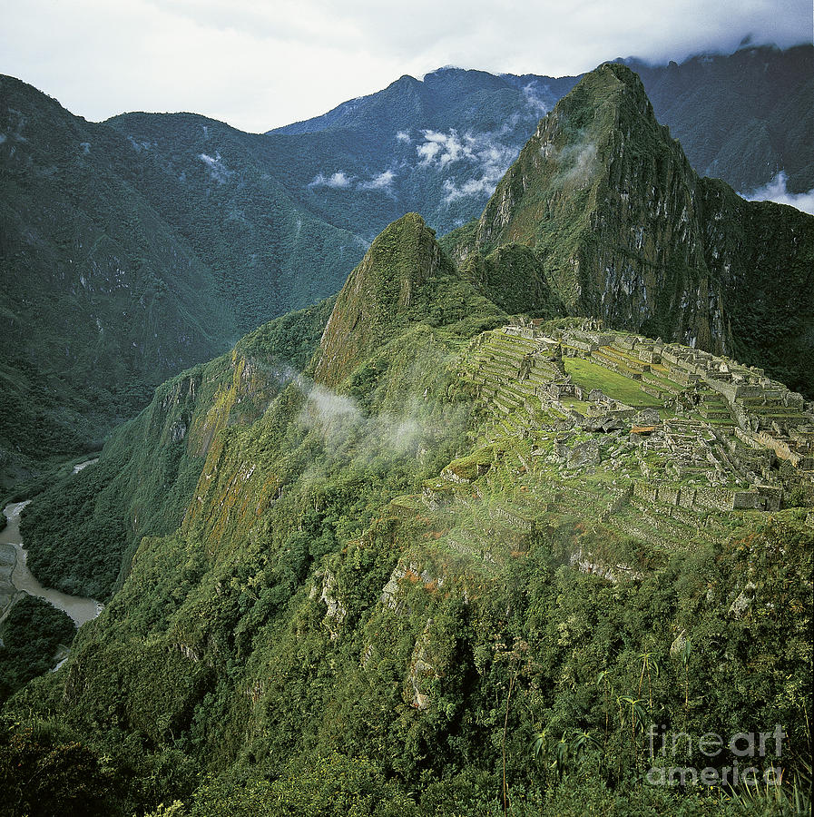 Machu Picchu, Peru Photograph by Richard Bergmann