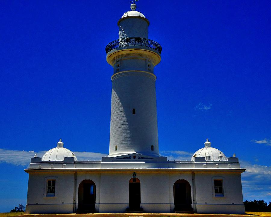 Macquarie Lightstation Photograph by Peter Mooyman