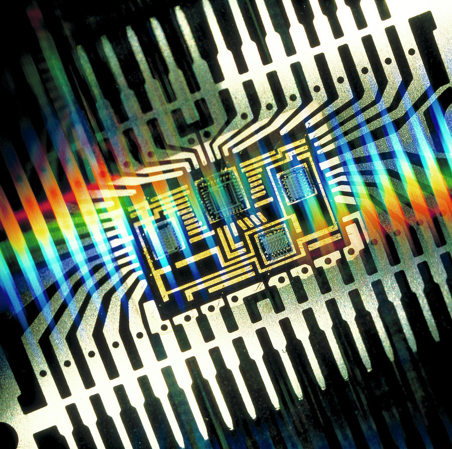 Integrated Circuit Photograph - Macrophoto Of A Hybrid Integrated Circuit Package by Alfred Pasieka/science Photo Library