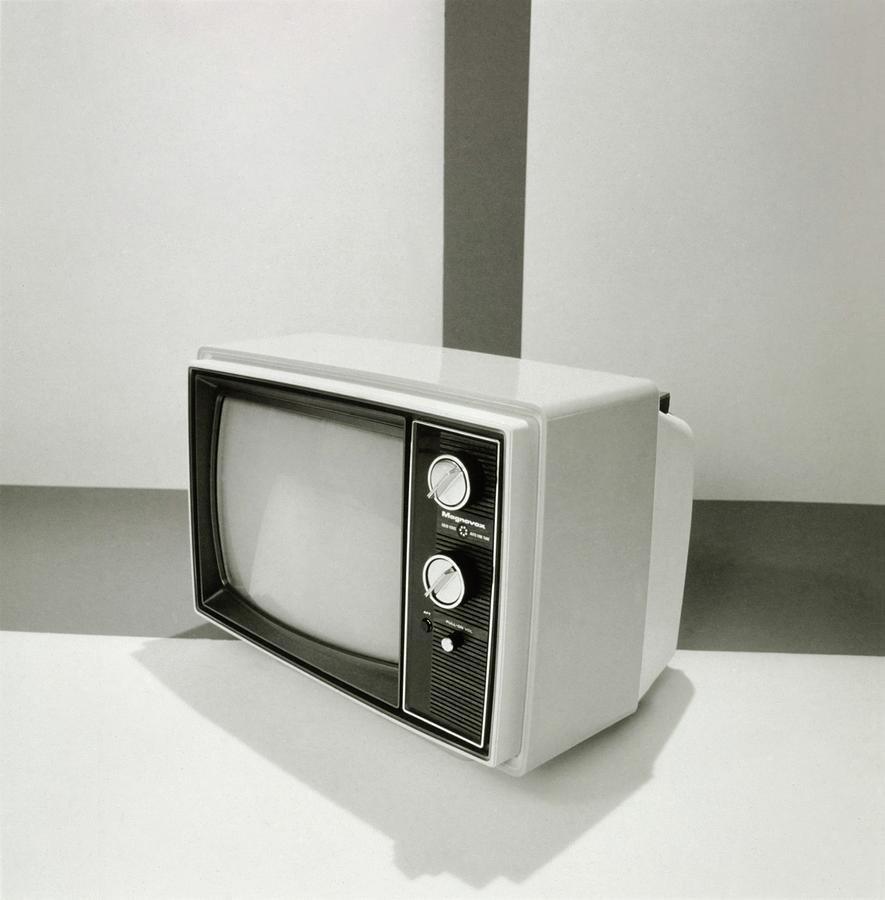 Magnavox Television Photograph by Tom Yee
