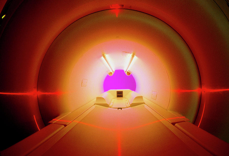Magnetic Resonance Imaging Mri Scanner Photograph by Klaus Guldbrandsen/science Photo Library