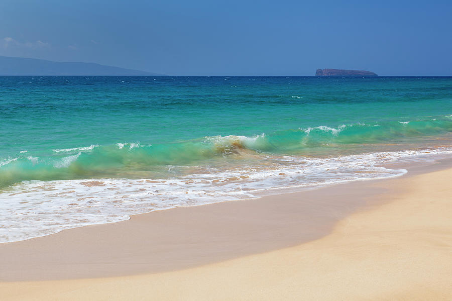 Makena Beach, Maui Photograph by Michaelutech