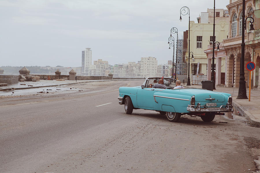 La Photograph - Malecon De La Habana. by Giacomo Bruno