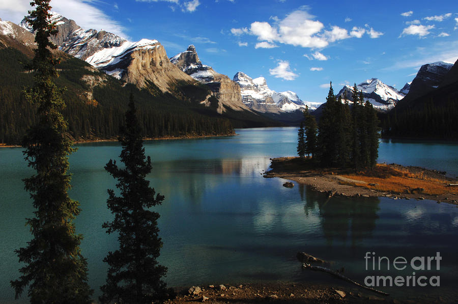 Jasper National Park Photograph - Maligne Lake Beauty Of The Canadian Rocky Mountains by Bob Christopher