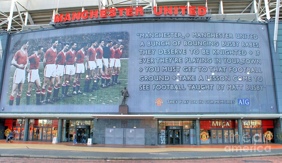 United Busby Babes Munich Memorial Aluminium Wall Plaque Flowers of Manchester 