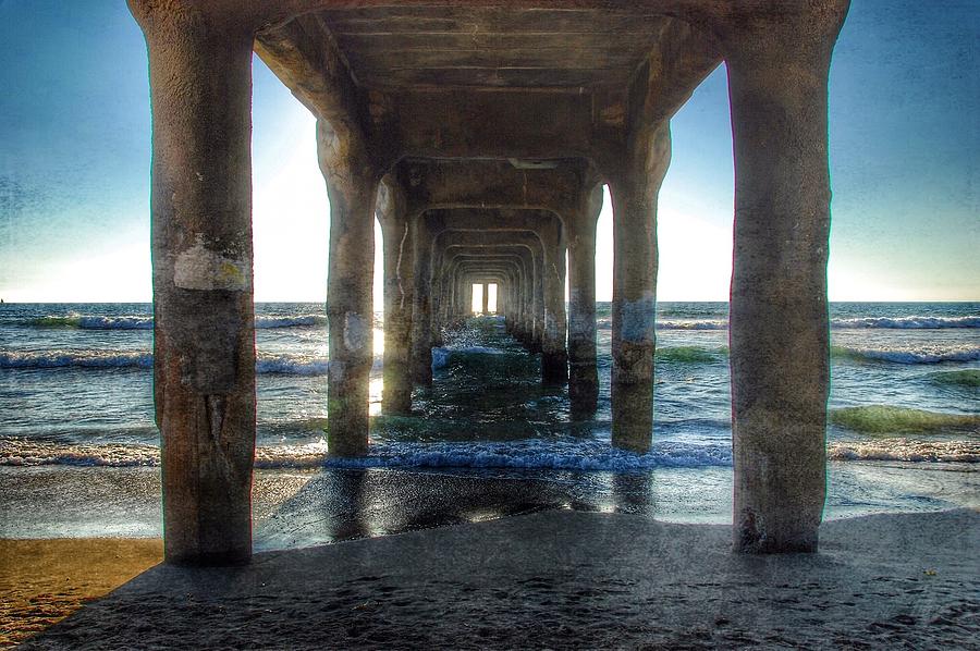 Los Angeles Photograph - Manhattan Beach Pier by Hal Bowles