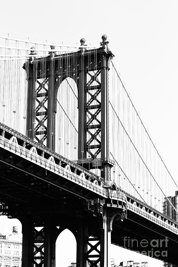 Manhattan Bridge Photograph by Robert Yaeger