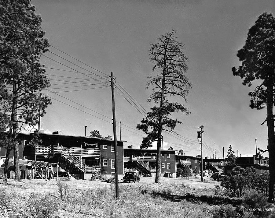 Manhattan Project, Sundt Apartments Photograph by Science Source