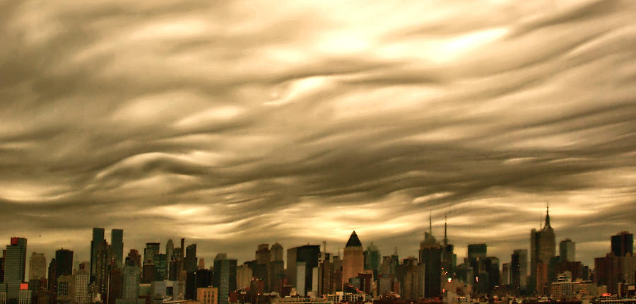 Manhattan Sky Photograph by Perry Frantzman