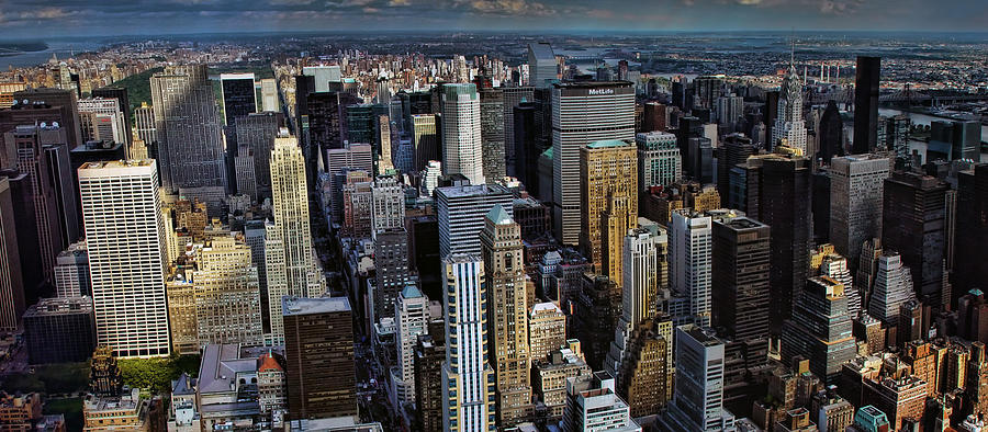 Blade Runner Photograph - Manhattan Skyline 5 by New York