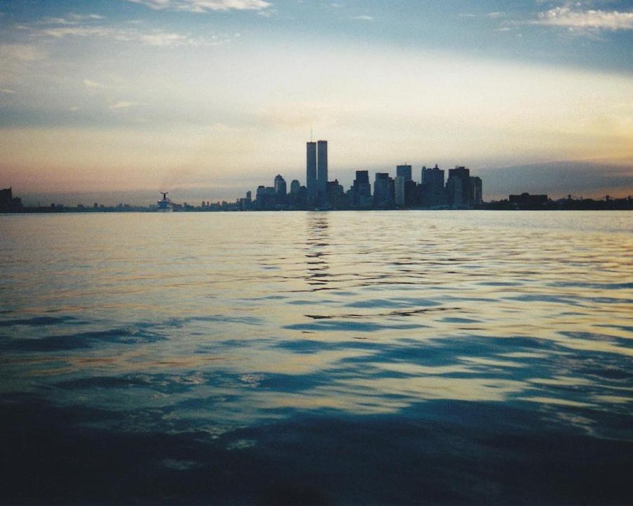 Manhattan Sunrise 2001 Photograph by Glenn Scano