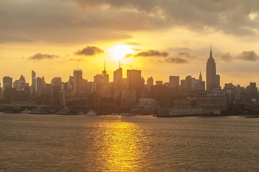 Manhattan Sunrise 4 Photograph