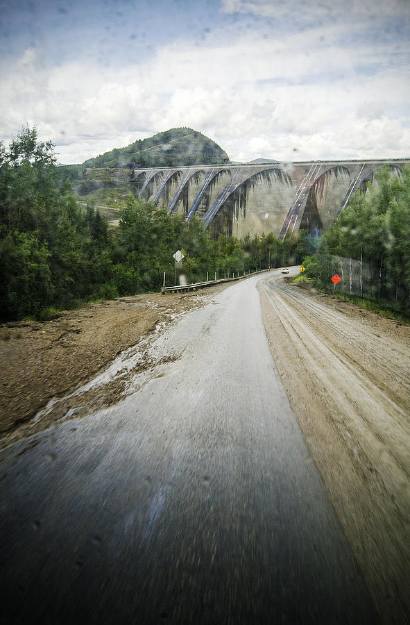 Manic 5 dam coming down from Labrador Photograph by Arkady Kunysz