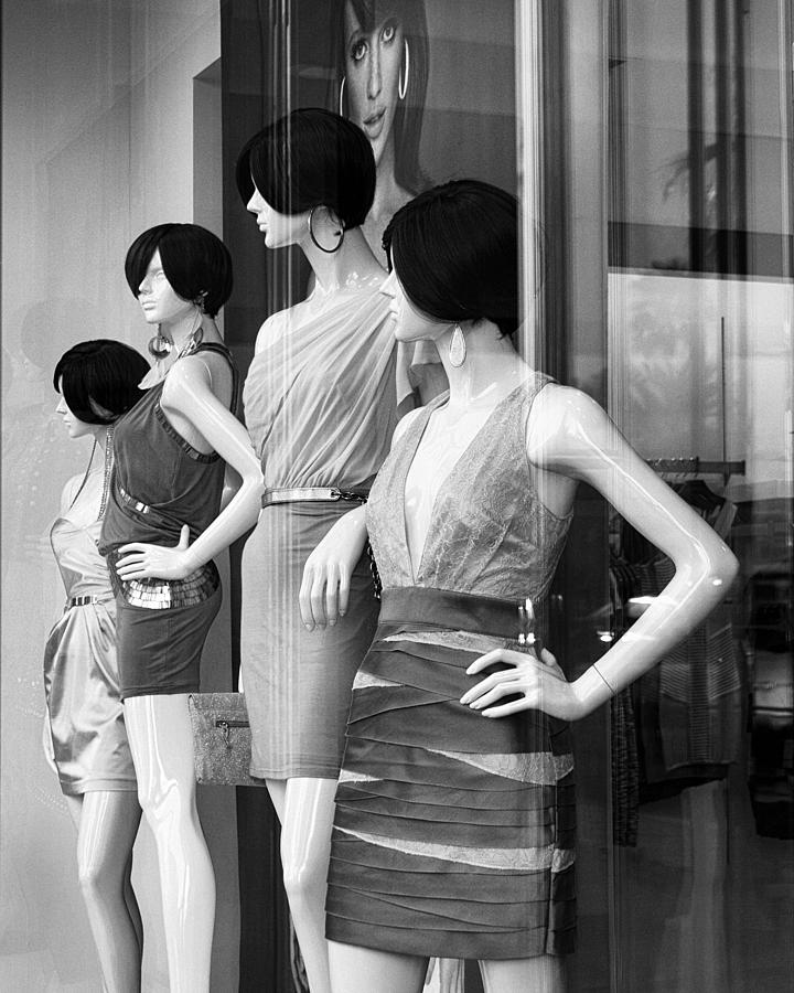 MANNEQUINS OF EL PASEO Palm Desert Photograph by William Dey