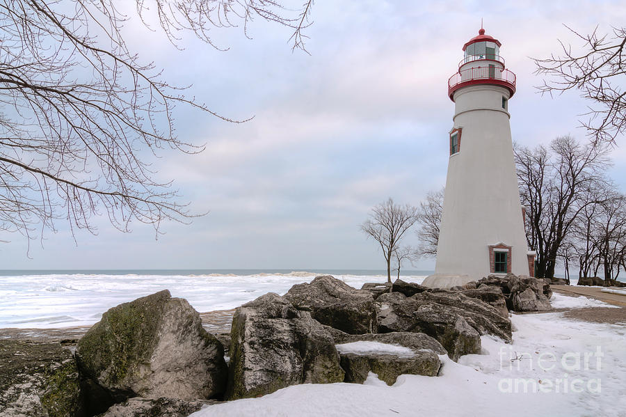 Marblehead Lighthouse Photograph by Michael Shake - Fine Art America