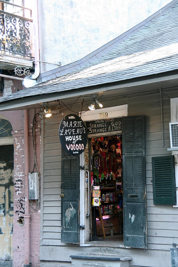 New Orleans Photograph - Marie Laveaus Voodoo House by Al Blount