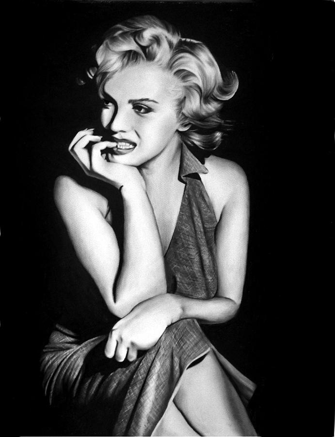 Marilyn Monroe Drawing Drawing by Desire Doecette