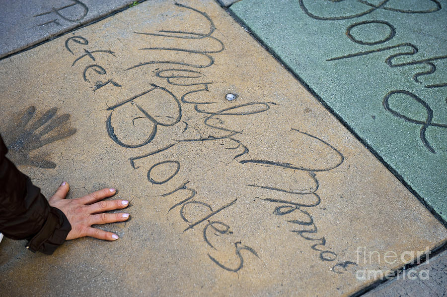Marilyn Monroes handprints Graumans Theatre Photograph by David Zanzinger