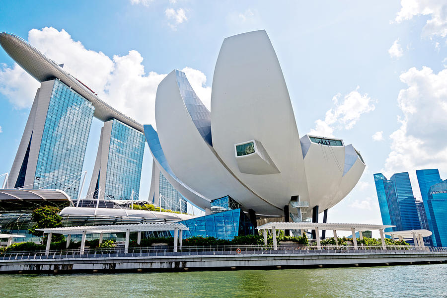 Marina Bay Sands Hotel in Singapore Photograph by Baona