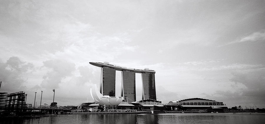Marina Bay Sands Hotel Singapore Photograph by Shaun Higson