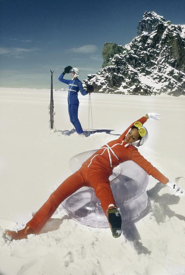 Marisa Berenson Wearing A Skiing Outfit By Arnaud De Rosnay