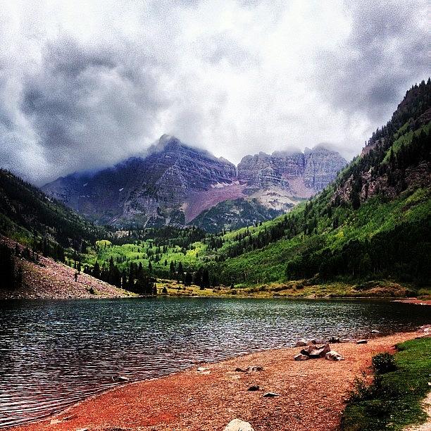 Nature Photograph - Maroon Bells 14,156
#maroonbells by Hilary Solack