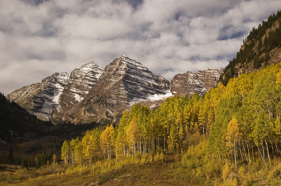 Maroon Bells in the Fall 1 Photograph by Lee Kirchhevel