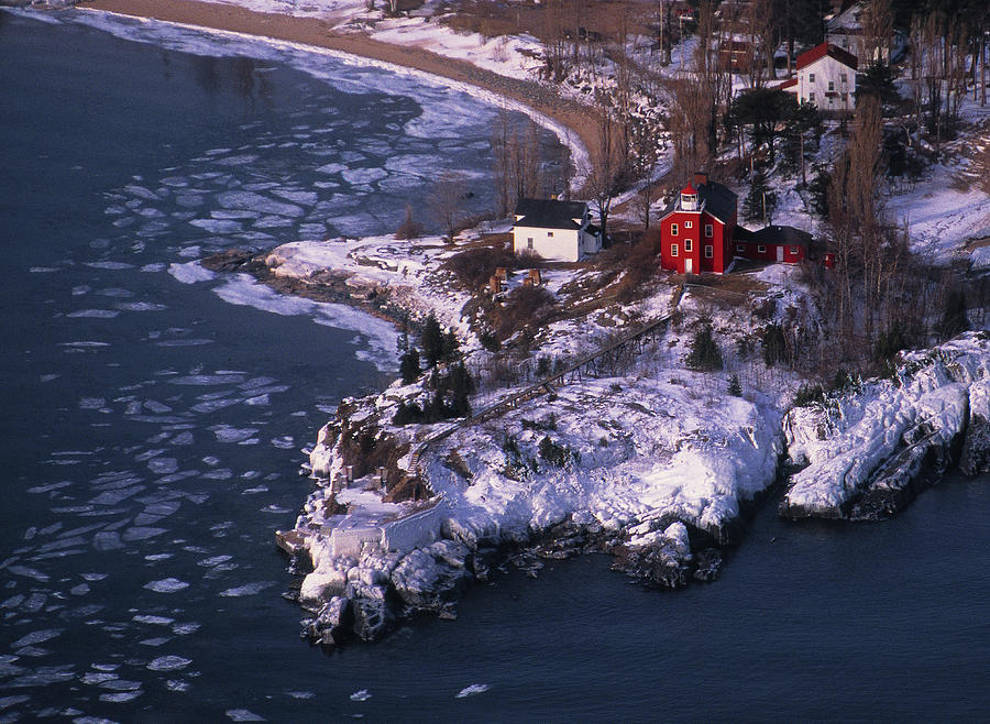 Marquette Harbor Lighthouse Photograph by Panoramic Images