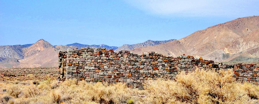 Marrieta Nevada Ruins Photograph by Marilyn Diaz