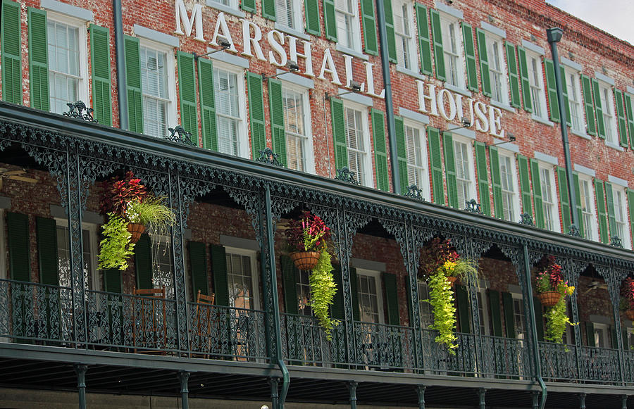 Marshall House - Savannah Georgia Photograph by Suzanne Gaff