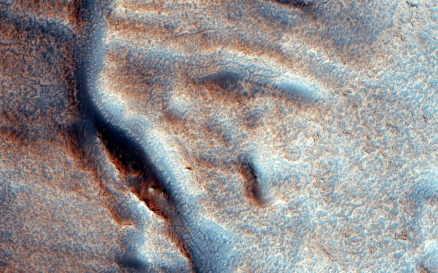 Areology Photograph - Martian Valley by Nasa/jpl-caltech/univ. Of Arizona