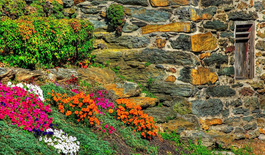Maryland Country Roads - Walls of Color Walls of Stone - Carroll County Maryland Photograph by Michael Mazaika